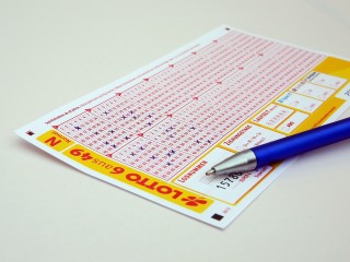 五福彩彩票app下载免费版V61.26.276.129安卓系统版本-好用